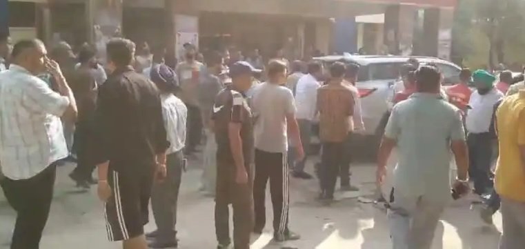 पंजाब में आम आदमी पार्टी के नेता पर हमला, सिर में मारी गोली, हालत गंभीर