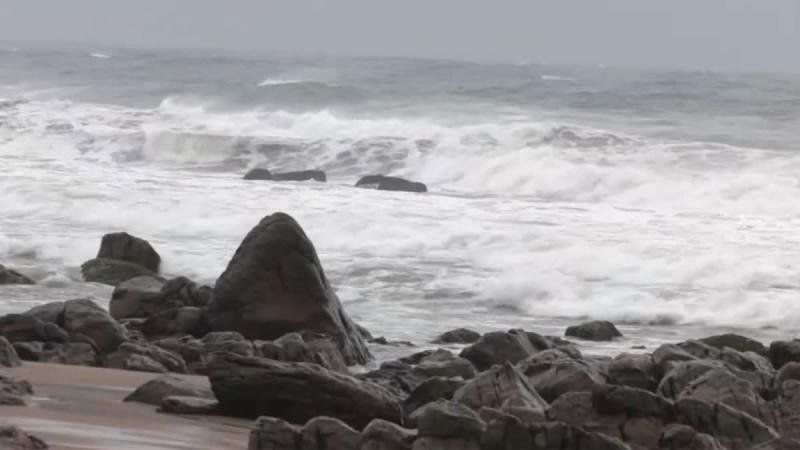 इन इलाकों में बरपाएगा कहर, 110 किमी. की रफ्तार से चलेगी हवा, रेड अलर्ट जारी इन इलाकों में बरपाएगा कहर, 110 किमी. की रफ्तार से चलेगी हवा, रेड अलर्ट जारी