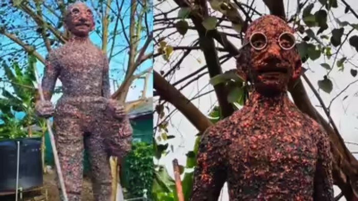 महात्मा गांधी की मूर्ति को लेकर केरल में बवाल, मैच नहीं हो रहा चेहरा; लोगों ने उठाए सवाल महात्मा गांधी की मूर्ति को लेकर केरल में बवाल, मैच नहीं हो रहा चेहरा; लोगों ने उठाए सवाल