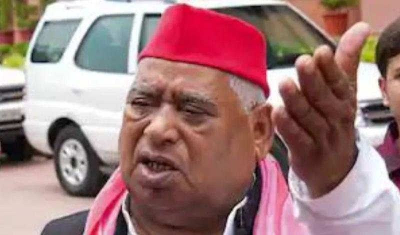 सपा सांसद अवधेश प्रसाद ने ध्वजारोहण समारोह में नहीं बुलाए जाने का आरोप लगाया