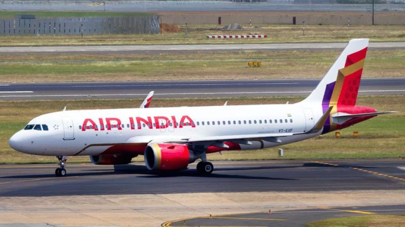 मुंबई जा रही Air India की फ्लाइट में तकनीकी खराबी, हवा में अटकी सैकड़ों यात्रियों की जान, दिल्ली एयरपोर्ट पर इमरजेंसी लैंडिंग मुंबई जा रही Air India की फ्लाइट में तकनीकी खराबी, हवा में अटकी सैकड़ों यात्रियों की जान, दिल्ली एयरपोर्ट पर इमरजेंसी लैंडिंग