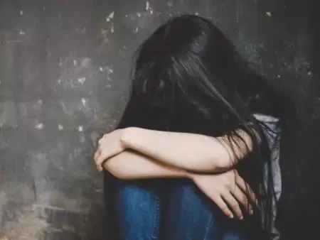 छात्राओं को आपत्तिजनक मैसेज भेजने पर तीन प्रोफेसर सस्पेंड