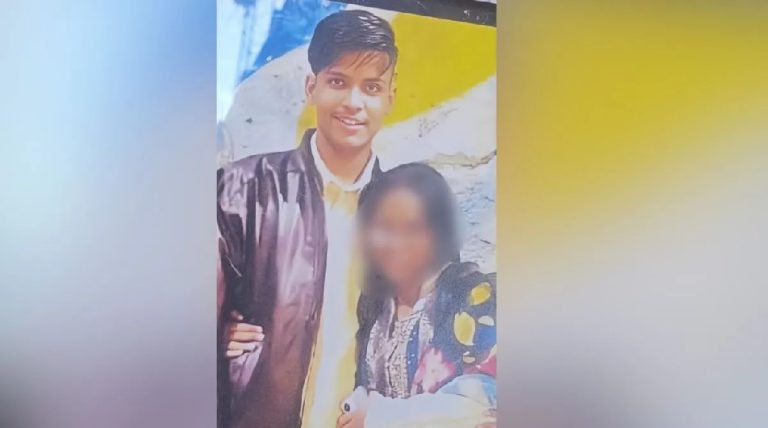 वैलेंटाइन डे पर गर्लफ्रेंड बोली- मर जाओ, 17 साल के बॉयफ्रेंड ने दे दी जान वैलेंटाइन डे पर गर्लफ्रेंड बोली- मर जाओ, 17 साल के बॉयफ्रेंड ने दे दी जान