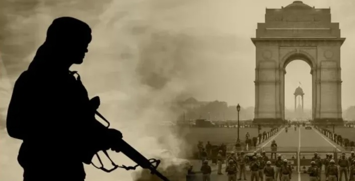 लश्कर के अटैक के खतरे के बीच पंजाब और कश्मीर में मिले IED, हाई अलर्ट पर सुरक्षा एजेंसियां