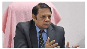 विवेक बंजल के ‘शाही प्रोटोकॉल’ पर बवाल, सरकार ने जारी किया नोटिस