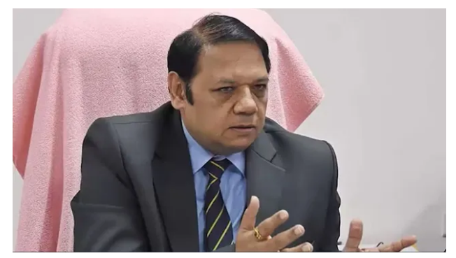 विवेक बंजल के ‘शाही प्रोटोकॉल’ पर बवाल, सरकार ने जारी किया नोटिस