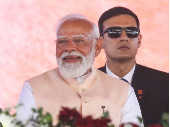 नरेंद्र मोदी बोले— जनहित और वैश्विक भलाई के लिए हो एआई का उपयोग नरेंद्र मोदी बोले— जनहित और वैश्विक भलाई के लिए हो एआई का उपयोग