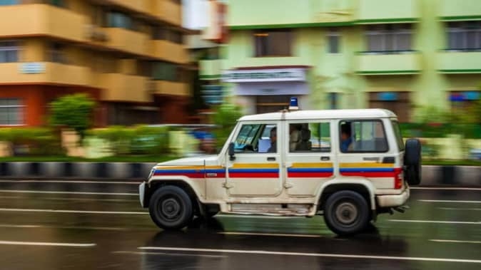 धमकी के बाद कोर्ट परिसरों में हड़कंप, पुलिस अलर्ट