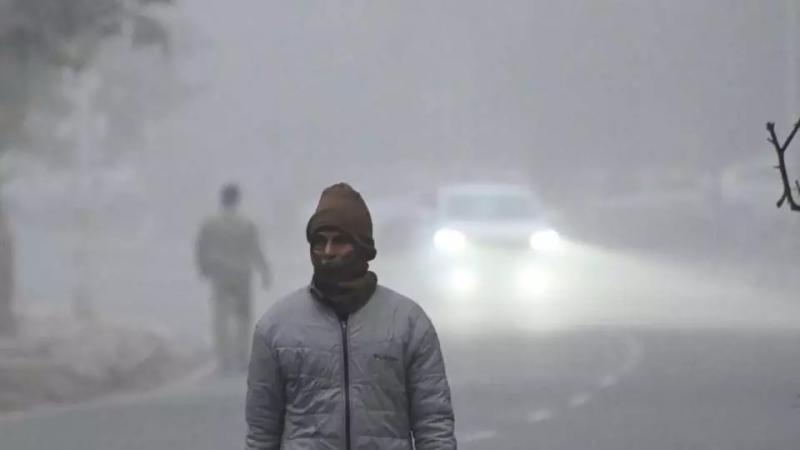 दक्षिण में बारिश, उत्तर में बढ़ेगी गर्मी