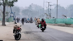 दक्षिण में भारी बारिश का अलर्ट, उत्तर में चढ़ेगा पारा; पढ़ें मौसम विभाग का अपडेट