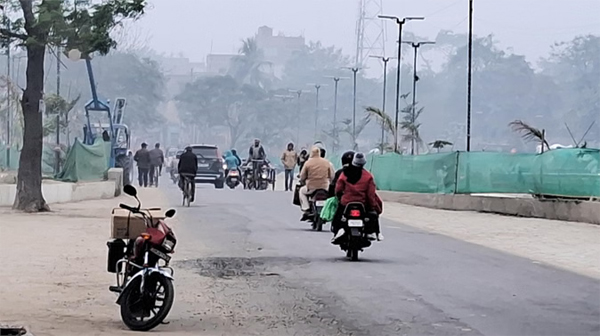 दक्षिण में भारी बारिश का अलर्ट, उत्तर में चढ़ेगा पारा; पढ़ें मौसम विभाग का अपडेट